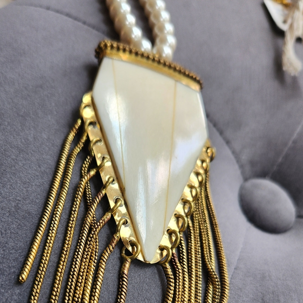 White Horn Pendant with golden Accents Necklace - Picture 16 of 16